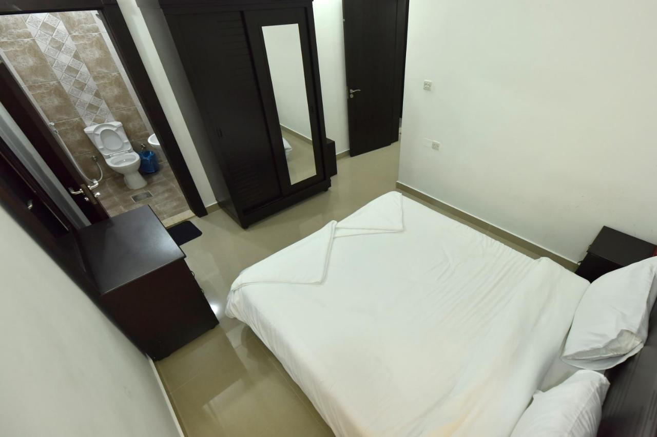 Heidelberg Apartment Kuwait City Exterior foto